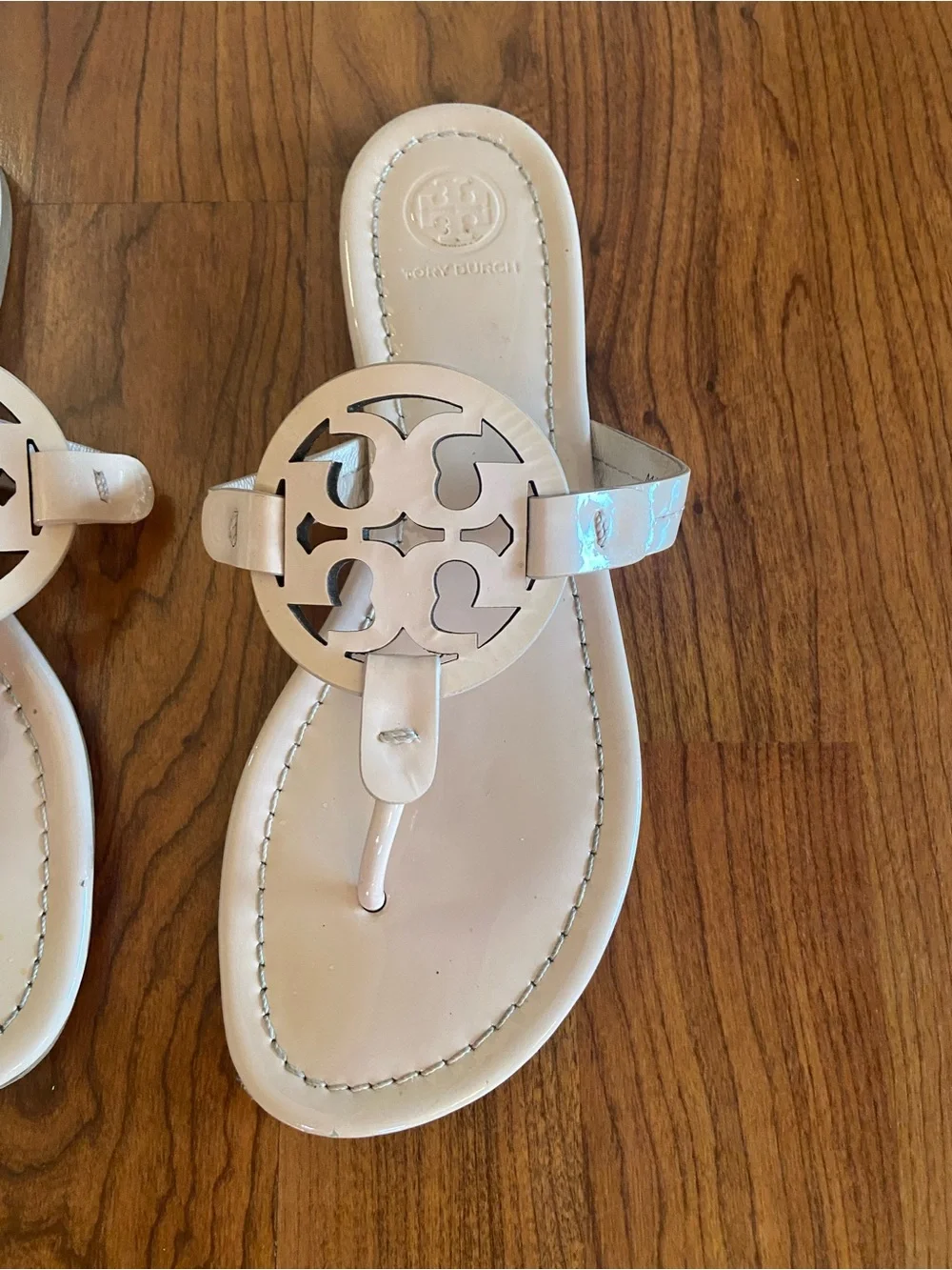 Tory Burch Miller Blush pink Patent Logo Thong Sandals